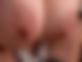 Live cam show with lisaaxfox - Red Hair on luckytryst.com
