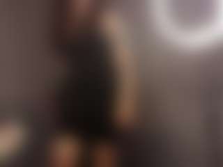 Live cam show with lisaaxfox - Domination on Camsoda