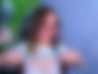 Live cam show with Mia - Erotic Dance on StripNow