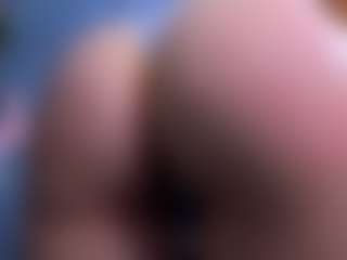 Live cam show with Mia - White on Camsoda | united states