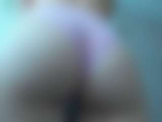 Live cam show with Mia - Pretty on CamSextacy