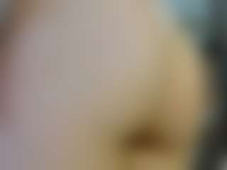 Live cam show with Mia - Upskirt on Dolls Live