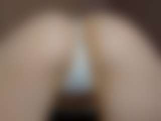 Live-Cam-Show mit Mia - Natural auf Camsoda