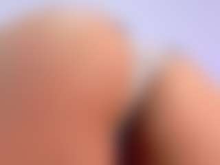 Live cam show with Mara-Gomezz - Mouth on TeamSkeetLive