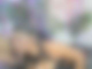 Live cam show with maria-and-robin - Latina on Mixed Magazine Live | colombia