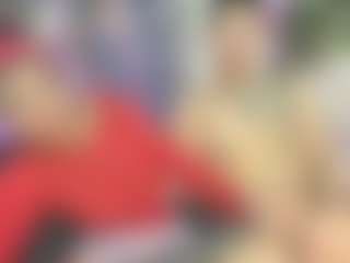 Live cam show with maria-and-robin - Ass Bouncing on CamwithHer