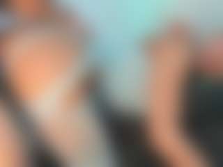 maria-and-robin's Live Sex Cam Show