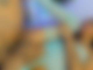 Live cam show with maria-and-robin - Hazel Eyes on Gym Cam Girls