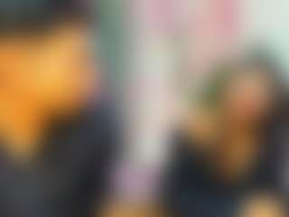 Live cam show with maria-and-robin - Skinny on Dolls Live