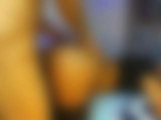 Live cam show with maria-and-robin - Strip on sexytreat.net