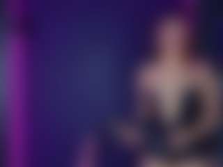 Live cam show with MissMiabdsm - Deepthroat on sexylivex.com
