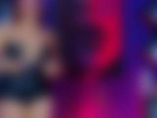 Show en direct avec MissMiabdsm - Squirt sur Camsoda