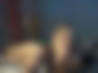Live cam show with mistressofdesir - Curvy MILF on AdultVida.com