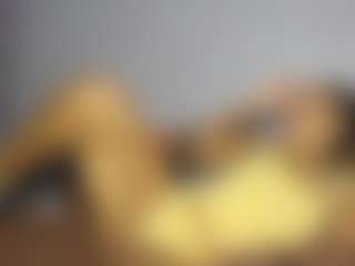Live cam show with mistressofdesir - Teasing on Big Tits