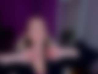 Nancy-Curter MILF webcam performer live streaming