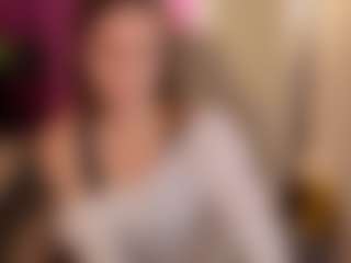 Live cam show with Nancy-Curter - Oil on Camiplay Live