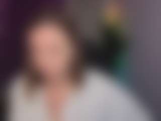 Live cam show with Nancy-Curter - Middle Aged on friskycurves.com