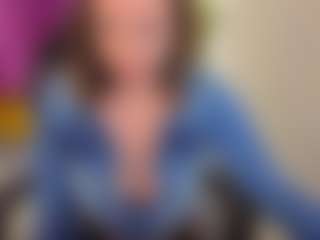 Live cam show with Nancy-Curter - Body Massage on TeamSkeetLive