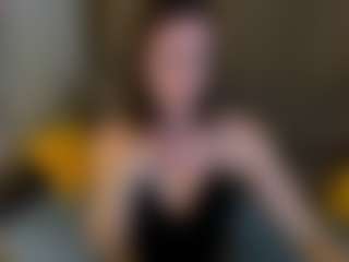 Live cam show with Nancy-Curter - Brown Hair MILF on Strip Flash - Live Sex Shows
