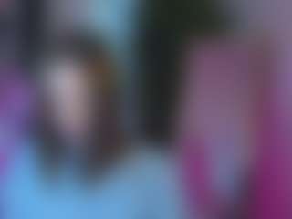 Live cam show with Nancy-Curter - College on CamClone