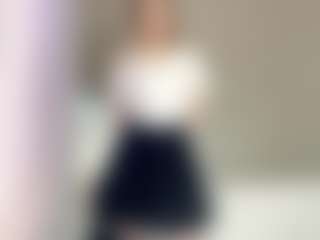 OnaSpinelli's Live Sex Cam Show