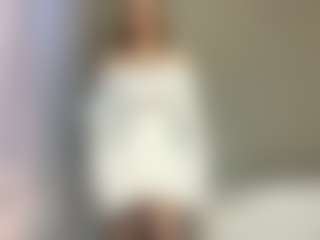 Live cam show with OnaSpinelli - Handjob on StripNow