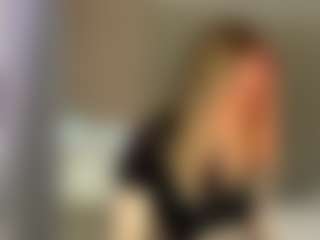 OnaSpinelli's Live Sex Cam Show