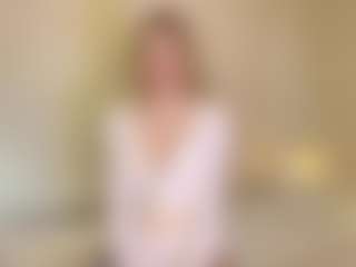 OnaSpinelli's Live Sex Cam Show