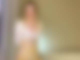 Live cam show with OnaSpinelli - Erotic Dance on Cam Slut