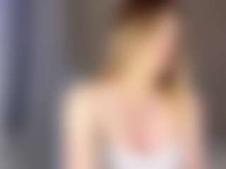 Live cam show with OnaSpinelli - Skinny on fuck-show.com