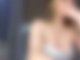 Live cam show with OnaSpinelli - Blue Eyes on Camsoda