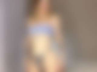 Live cam show with OnaSpinelli - College on Camsoda