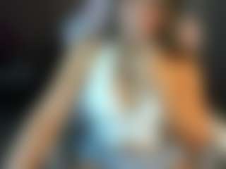 Live cam show with starlinda - New Hairy Pussy on Chatstar