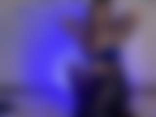 Live cam show with Sweatslisa - New Sexwebcam on Cam Slut