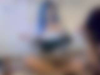 Live cam show with Sweatslisa - Striptease on Hubzter Live