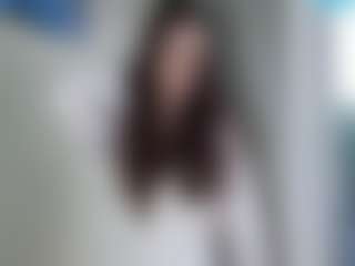 Live cam show with Rina - Skinny Teen (18+) on StripNow