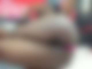 xxanaxxInsomnia MILF webcam performer live streaming