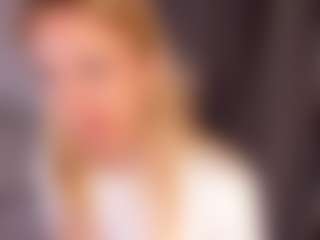 AnnaSwendon's Live Sex Cam Show