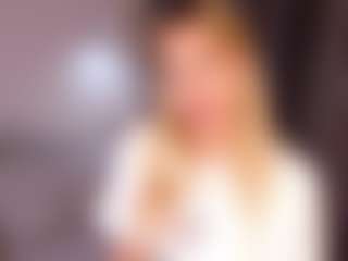 AnnaSwendon's Live Sex Cam Show