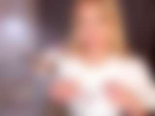AnnaSwendon's Live Sex Cam Show