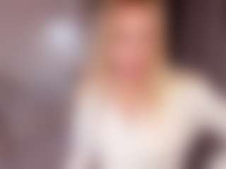 AnnaSwendon's Live Sex Cam Show