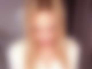 AnnaSwendon's Live Sex Cam Show