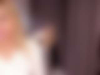 Live cam show with AnnaSwendon - Dildo Or Vibrator on slutload