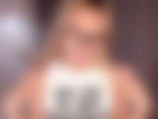 AnnaSwendon's Live Sex Cam Show