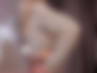 Live cam show with AnnaSwendon - Smoking on hotwifechat.live