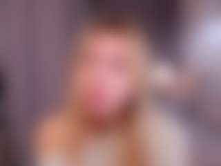 AnnaSwendon's Live Sex Cam Show