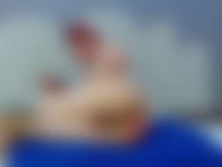 ashton-myers15's Live Sex Cam Show