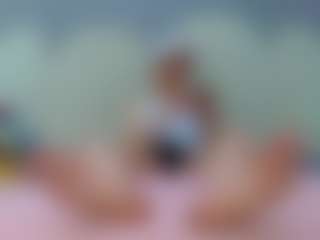 ashton-myers15's Live Sex Cam Show
