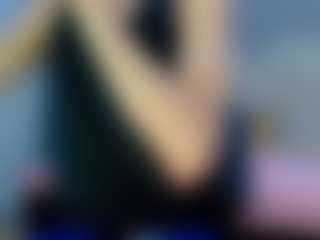 ashton-myers15's Live Sex Cam Show