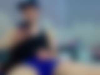 Show live cam dengan ashton-myers15 - Bedroom di Camsoda